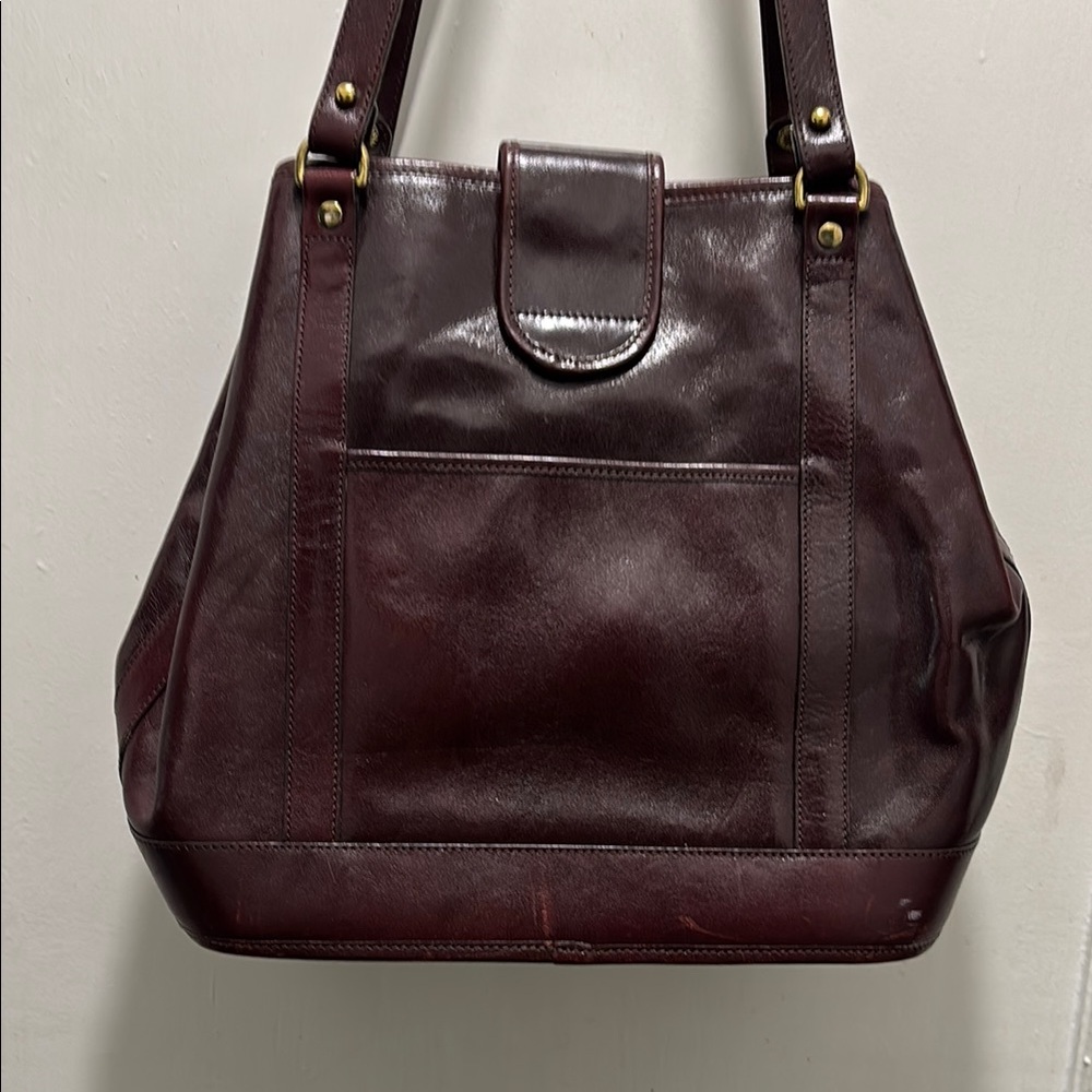 Elegant Brown Leather Tote Bag - Picture 7 of 7